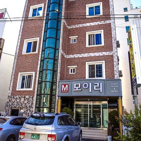Moiri Guesthouse Yeosu Eksteriør bilde