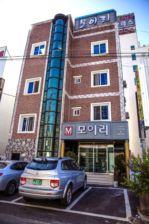 Moiri Guesthouse Yeosu Eksteriør bilde